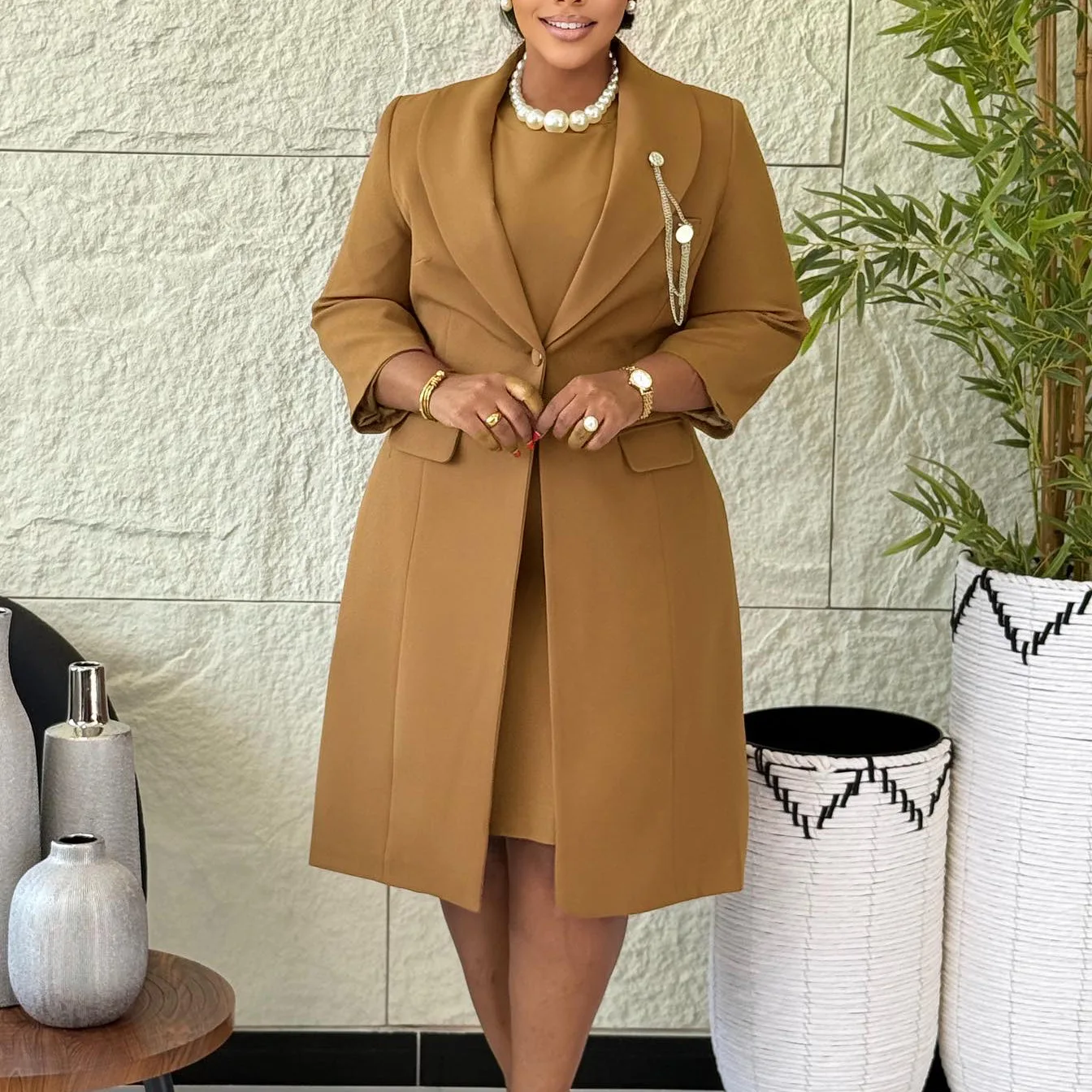 Элегантный офисный костюм-двой – обзор и цена Women Formal Wear Dubai